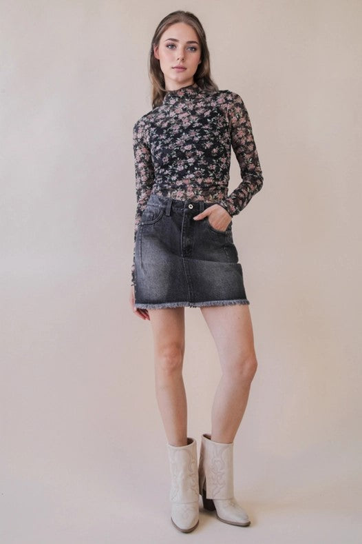 Women's Black Floral Fitted Sheer Mesh Lace Top