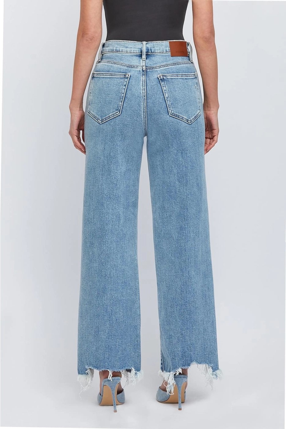 Women's Medium Wash Stretch Denim